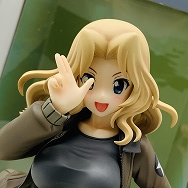 ガールズ&パンツァー劇場版 1/8 ケイ パンツァージャケット Ver.
