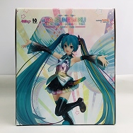 初音ミク 1/7 10th Anniversary Ver.