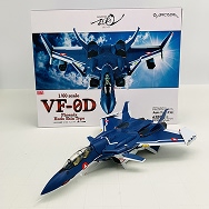 1/60 マクロス ゼロ ZERO 完全変形 VF-0D フェニックス 工藤シン搭乗機