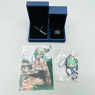 hololive ホロライブ 誕生日記念 2021 翡翠 リング ネックレス ラバーストラップ ポストカード 潤羽るしあ 3種セット