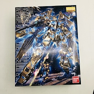 機動戦士ガンダムUC 1/100 フル・サイコフレーム実装モビルスーツ ユニコーンガンダム 3号機 フェネクス