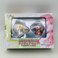 フィギュアセット B  MADOGATARi展 鹿目まどか ライダーメット&ゴーグル 忍野忍 フレアワンピース