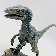 ジュラシック・ワールド プライムコレクタブルフィギュア PCFJW-03 1/10 ブルー