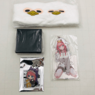 ホロライブ 活動2周年記念 ブレスレット アクリルスタンド アクリルキーホルダー ヘアバンド 鷹嶺ルイ 4種セット