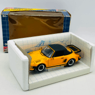 MASTERPIECES 1/18 ポルシェ PORSCHE 911 ターボ TURBO