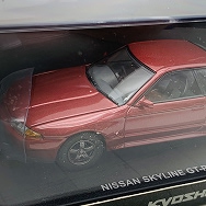 03221R 1/43 ニッサン 日産 スカイライン GT-R レッドパールメタリックNISSAN SKYLINE BNR32 RED PEARL